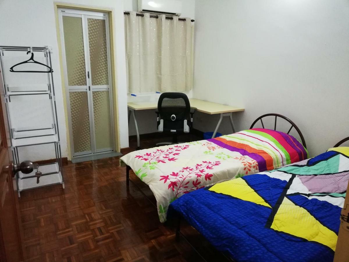 Petaling Jaya House Appartement Buitenkant foto